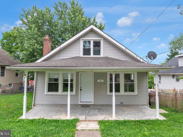 110 Woodlawn Avenue, Willow Grove PA 19090