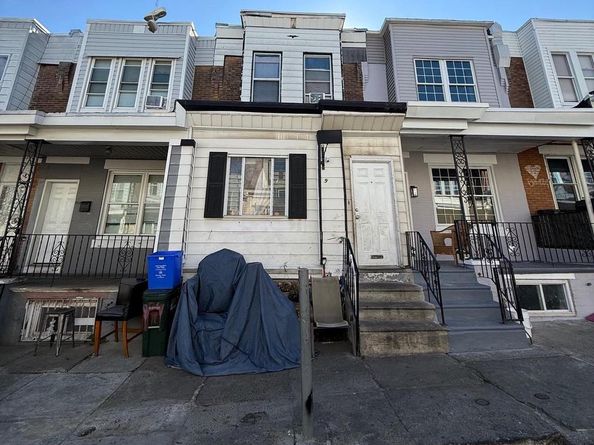 924 E Schiller Street, Philadelphia PA 19134