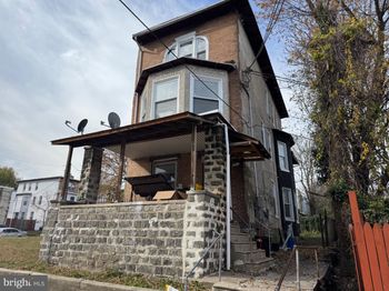 Undisclosed Address #PAPH2562678