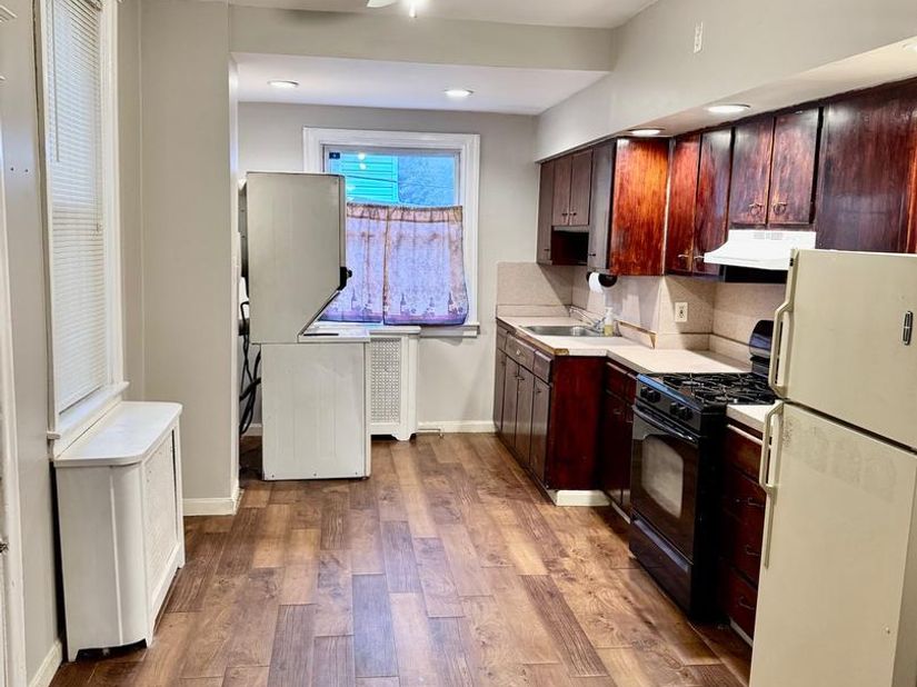4808 B Street, Philadelphia PA 19120
