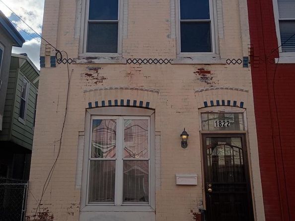 1822 W Wilt Street, Philadelphia PA 19121
