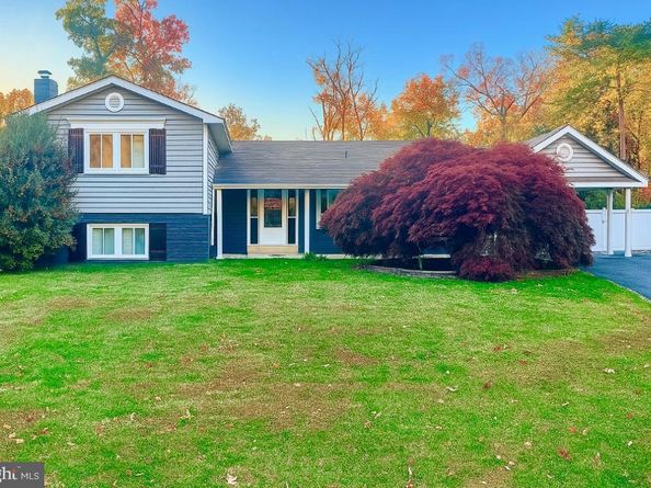 4816 Dodson Drive, Annandale VA 22003