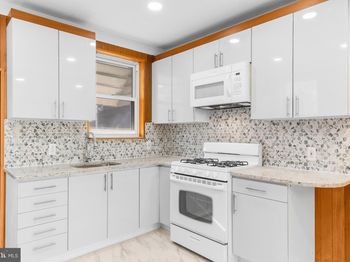 236 Kenilworth Avenue