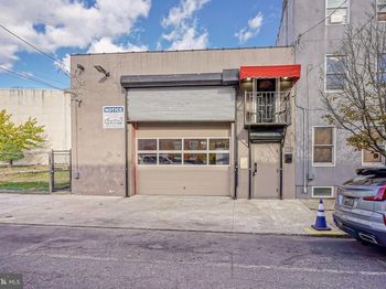 2005 E Sergeant Street