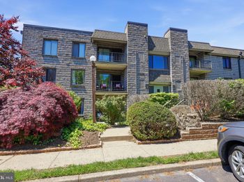 265 E Village Road