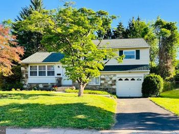 1258 Tulip Road