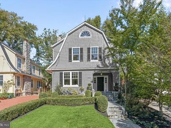 3507 Woodley Road NW