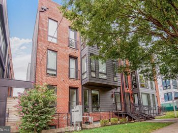 4339 Harrison Street NW