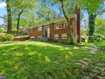 3035 Hazelton Street