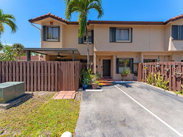 14205 SW 57th Lane 5A6, Miami FL 33183