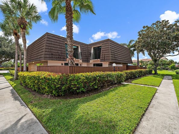 1514 15th Court, Jupiter FL 33477