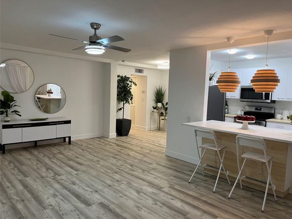 11685 Canal Dr 304, North Miami FL 33181