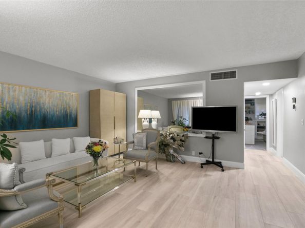 2141 NE 68th St 107, Fort Lauderdale FL 33308