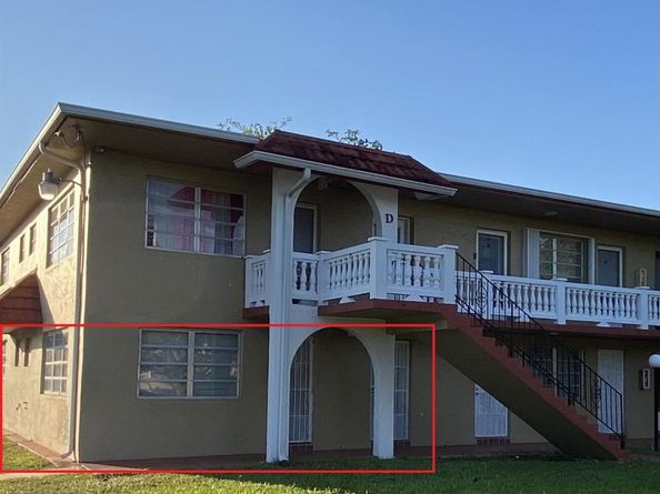 20330 NE 2nd Avenue 11, Miami Gardens FL 33179