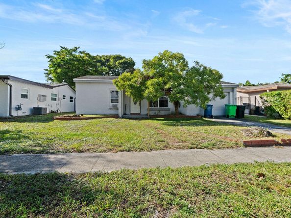 4351 NW 115th Ter, Sunrise FL 33323