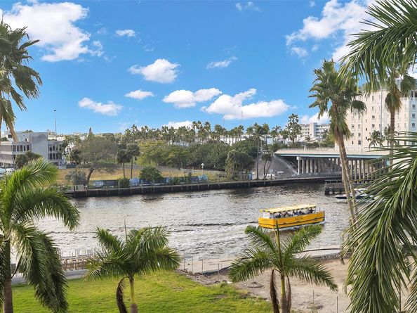 3020 NE 32nd Ave 406, Fort Lauderdale FL 33308