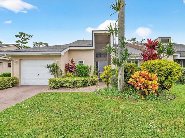 6869 Fountains Circle 6869, Lake Worth FL 33467