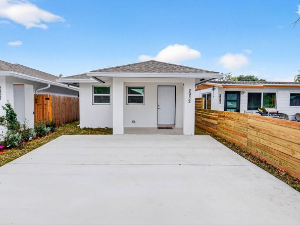 2932 Saginaw Avenue, West Palm Beach FL 33409