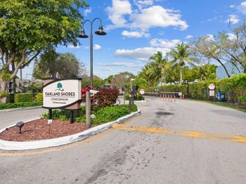 3101 Oakland Shores Dr