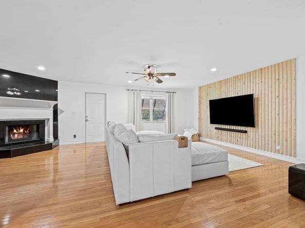 27 NE 16th Avenue, Pompano Beach FL 33060