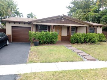 8241 SW 4th Court
