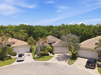 8815 Gibson Cay