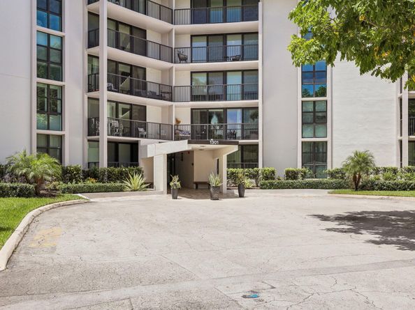 1301 River Reach Drive 119, Fort Lauderdale FL 33315