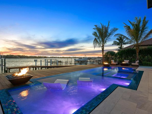 819 N Atlantic Drive, Lantana FL 33462