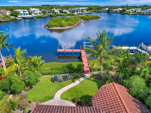 102 Victory Drive, Jupiter FL 33477