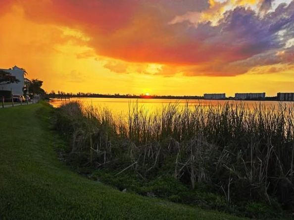 109 Lake Emerald Dr 204, Oakland Park FL 33309