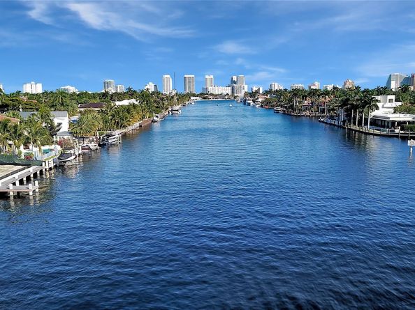 534 Hendricks Isle 301, Fort Lauderdale FL 33301