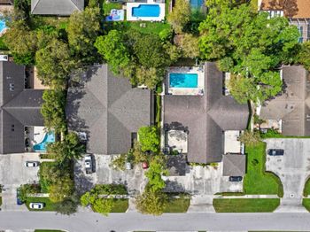 1567 Hawthorne Place