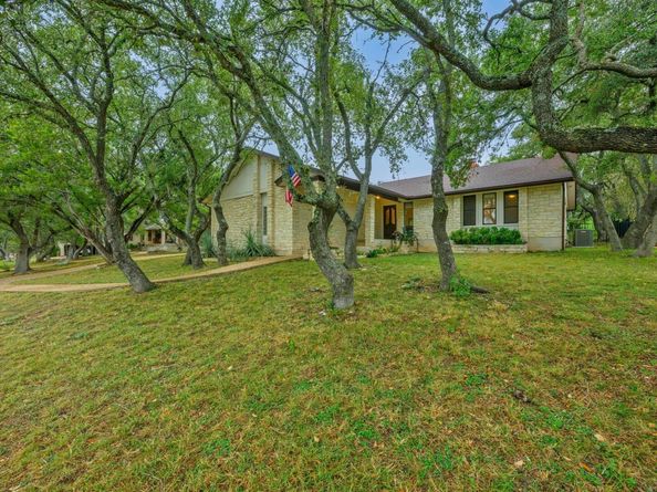 137 Long Wood Ave, Lakeway TX 78734