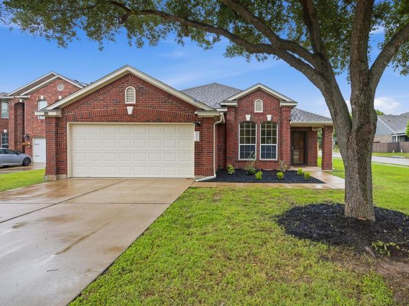 2801 Stirrup CV, Leander TX 78641