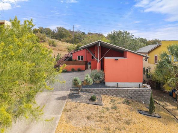 5301 Sendero Hills PKWY, Austin TX 78724