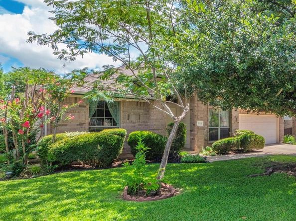 5013 Sendero Springs DR, Round Rock TX 78681