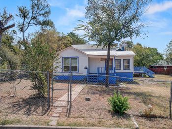 1117 Mansell Ave