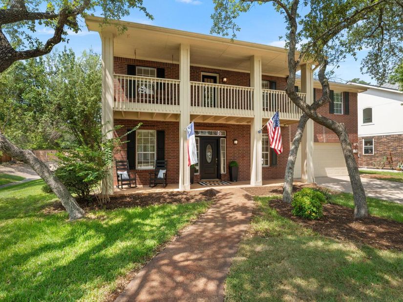 2307 Sharon DR, Cedar Park TX 78613