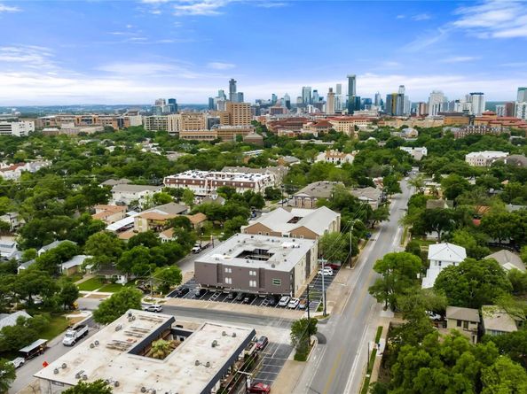 101 E 33rd ST 208, Austin TX 78705
