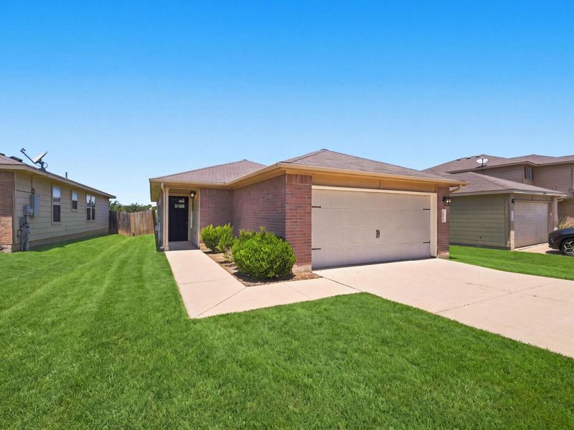 6024 Elfen WAY, Austin TX 78724