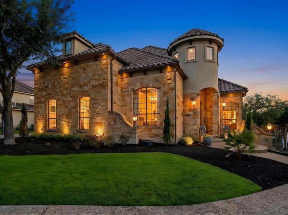 2104 University Club DR, Austin TX 78732