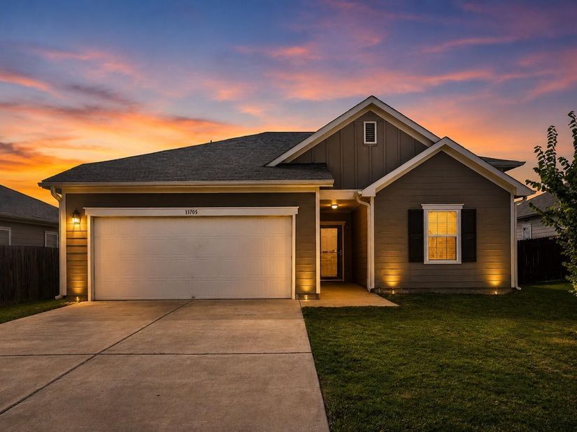 13705 Sherri Berry WAY, Manor TX 78653
