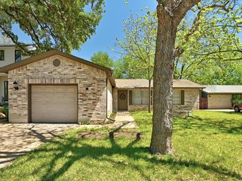 4619 Banister LN