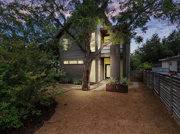 2207 New York Ave, Austin TX 78702