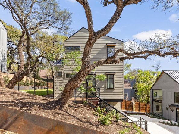 1603 Chelsea LN 2, Austin TX 78704