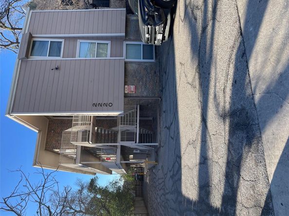 2220 Leon ST 103, Austin TX 78705