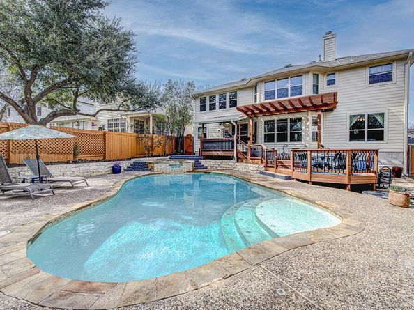 208 Kettleman LN N, Austin TX 78717