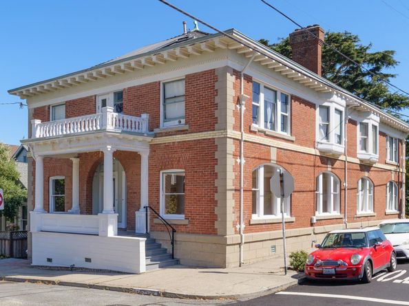 400 W Richmond Avenue, Richmond CA 94801