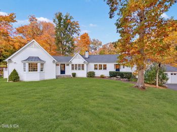 5 Carriage Road