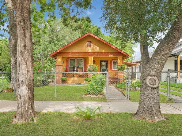 230 Lenox Street, Houston TX 77011
